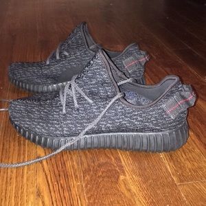 look alike yeezys